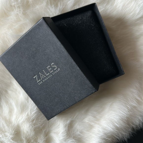 Tanzanite 3 piece jewelry set (necklace, earrings, & ring) - Picture 4 of 6